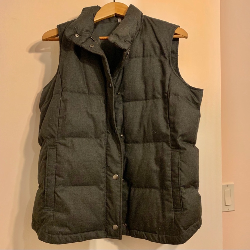 Muji Black Puffer Vest
